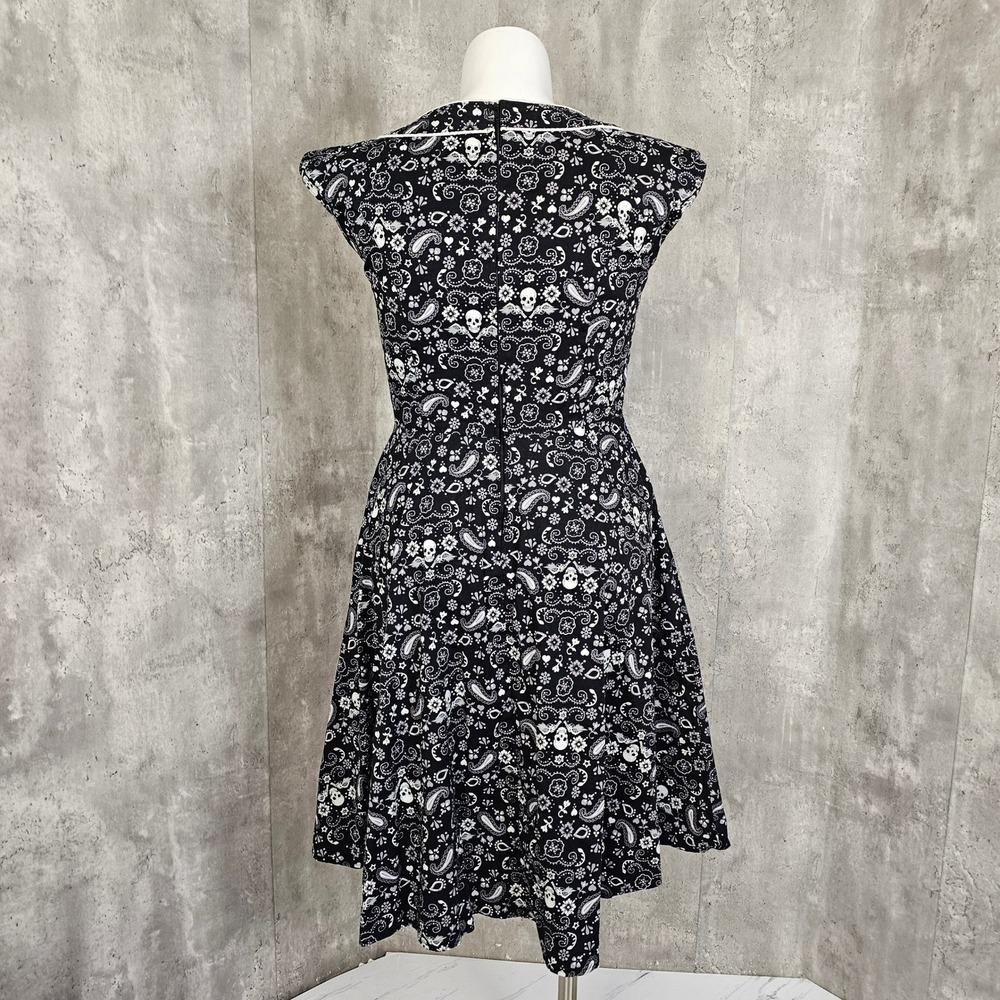 Hell Bunny Vixen Black Bandana Skull Print Button Front Dress – Women's Size XL - Picture 7 of 10